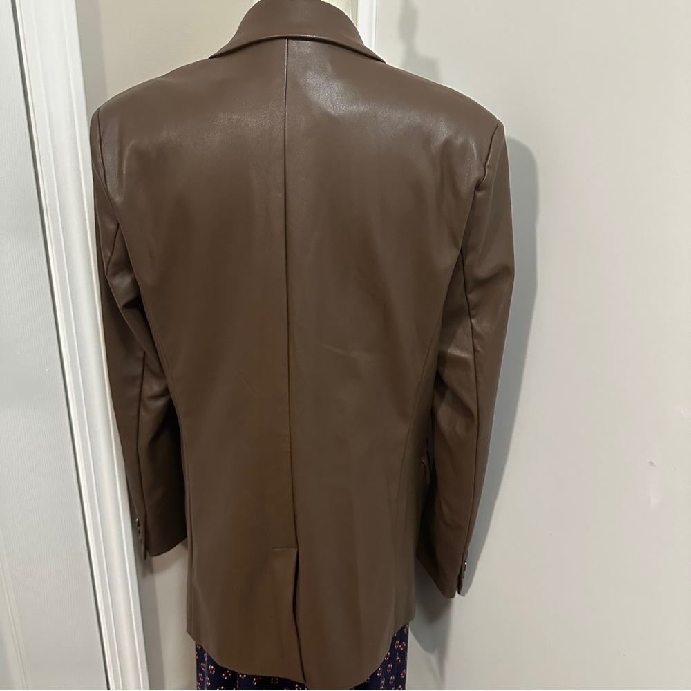 Brown isn’t just a color this year, ~The Drop Women's Classic Brown Blazer - Picture 4 of 14